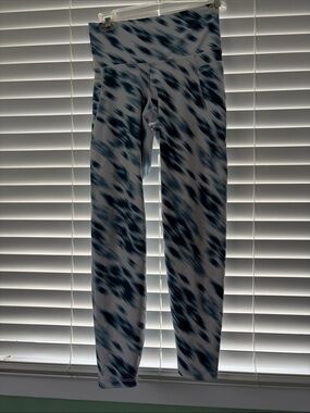 Old Navy Blue White Tie-Dye High-Rise Leggings